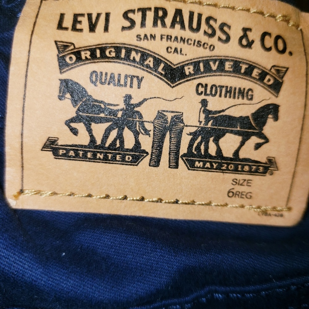 Kid Levis - Picture 4 of 4